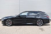 BMW Seria 5 Touring 520d xDrive M Sport