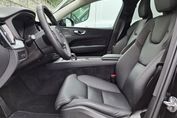 Volvo XC60 T6 Plug-In Hybrid AWD Plus Dark aut