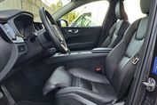 Volvo XC60 B4 D AWD Plus Dark