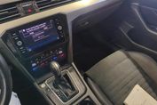 Volkswagen Passat 2.0 TSI Elegance DSG