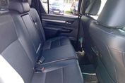 Toyota HiLux Invincible 4x4 AT
