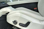 Volvo XC90 T8 AWD Plug-In Hybrid Ultra Bright