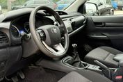 Toyota HiLux Double Cab DLX 4x4