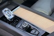 Volvo XC60 B5 B AWD Ultra Dark