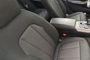 BMW Seria 3 318i Advantage aut