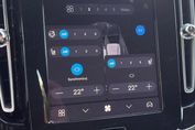 Volvo XC40 B3 Plus Dark