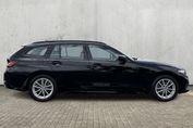 BMW Seria 3 Touring 320d xDrive