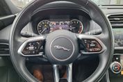 Jaguar XE D200 AWD SE