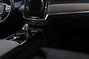 Volvo V90 T8 AWD Ultra Bright