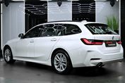 BMW Seria 3 318i aut