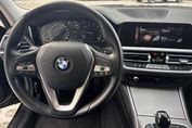 BMW Seria 3 318i