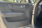 Volvo XC40 B4 AWD Plus Bright