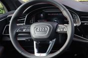 Audi Q7 SQ7 TFSI quattro