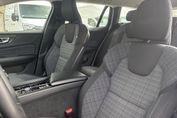 Volvo V60 B3 B Momentum Pro