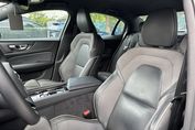 Volvo S60 B5 B AWD R-Design