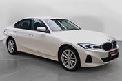 BMW Seria 3 318i aut