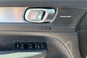 Volvo XC40 B3 Plus Dark