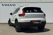 Volvo XC40 B3 Plus Dark