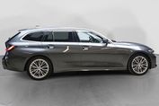 BMW Seria 3 Touring 330i xDrive
