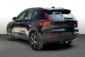 Volvo XC40 B3 Plus Dark