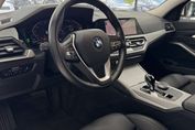 BMW Seria 3 320d xDrive mHEV Advantage aut