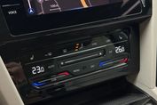 Volkswagen Passat 2.0 TSI Elegance DSG