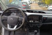 Toyota HiLux Double Cab DLX 4x4