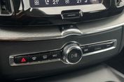 Volvo XC60 B5 B AWD Plus Dark aut