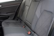 Volkswagen Golf 1.5 eTSI EVO Style DSG