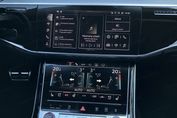 Audi A8 S8 TFSI quattro