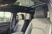 Land Rover Defender 110 3.0 D250 X-Dynamic SE