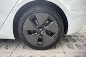 Tesla Model 3 RWD