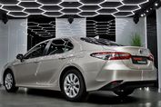 Toyota Camry 2.5 Hybrid Comfort CVT