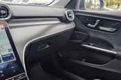 Mercedes Klasa C Kombi 220 d 4-Matic Avantgarde