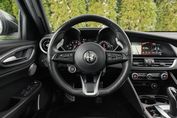 Alfa Romeo Giulia 2.0 Turbo Veloce Q4 aut