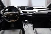 Lexus UX 250h F Impression 2WD