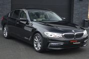 BMW Seria 5 520d xDrive Luxury Line aut