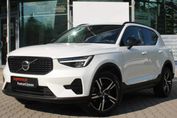 Volvo XC40 B3 Plus Dark