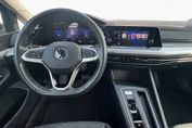Volkswagen Golf eTSI Life DSG