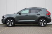 Volvo XC40 B3 Ultra Dark