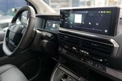 Peugeot Traveller Long L2H1 Business VIP EAT8