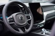 Volvo XC60 B5 AWD Ultra Black Edition