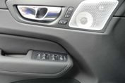Volvo XC60 T6 Plug-In Hybrid AWD Ultra Dark