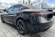 Alfa Romeo Giulia 2.2 D Turbo Veloce Q4