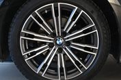 BMW Seria 3 320d xDrive Luxury Line aut