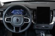 Volvo XC90 T8 AWD Plug-In Hybrid Ultra Dark