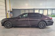 BMW Seria 7 740d xDrive Nero Lusso Edition
