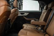 Audi Q8 55 TFSI quattro