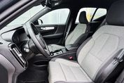 Volvo XC40 B3 Plus Dark aut