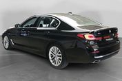 BMW Seria 5 Touring 520d xDrive Luxury Line